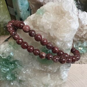 Eudialyte stretch 6 mm bracelet